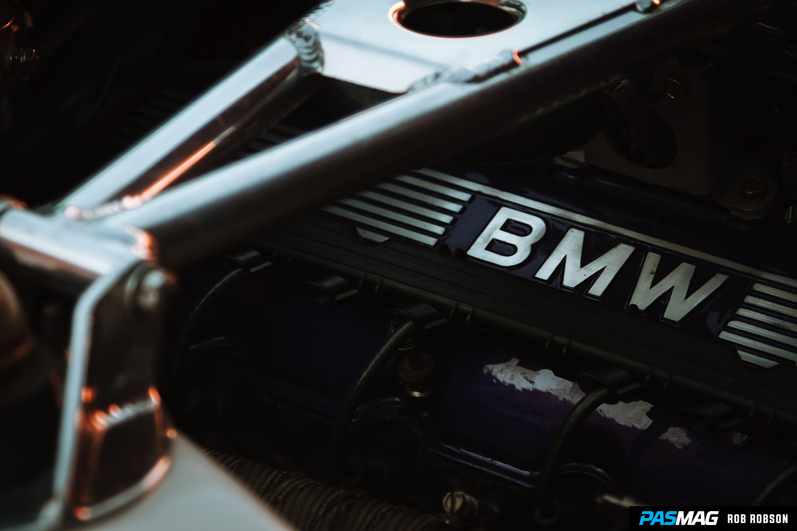 PAS 2016 Dec Jan 2017 140 Nostalgia 1974 BMW 2002 13