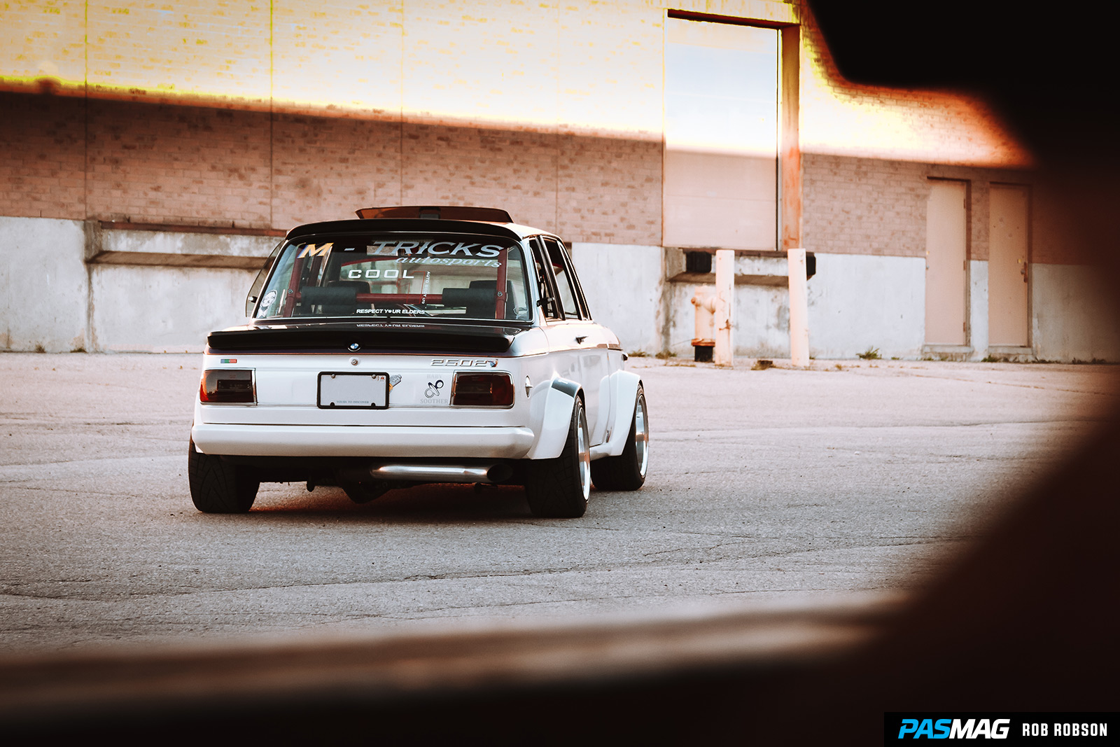PAS 2016 Dec Jan 2017 140 Nostalgia 1974 BMW 2002 5