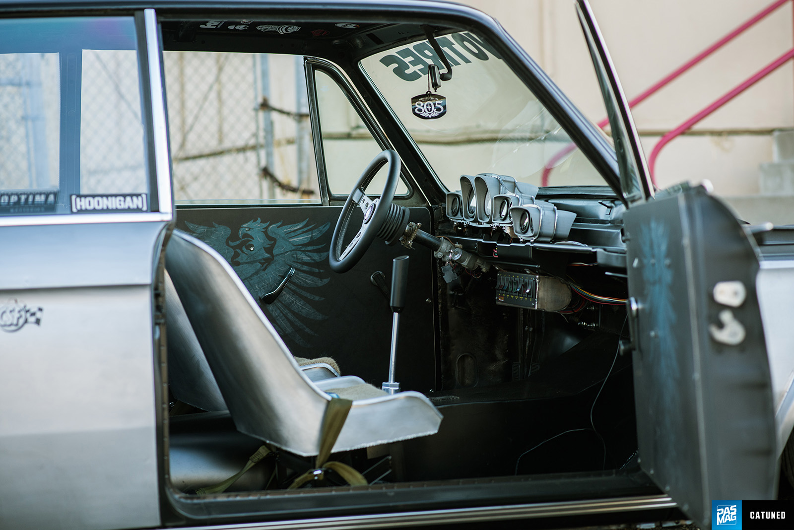 152 catuned 1973 bmw 2002 PASMAG