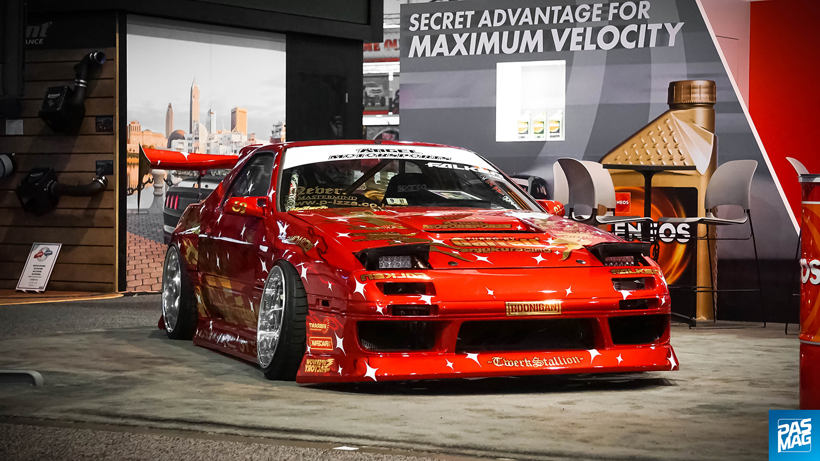 02 SEMA Herts Twerkstallion RX7
