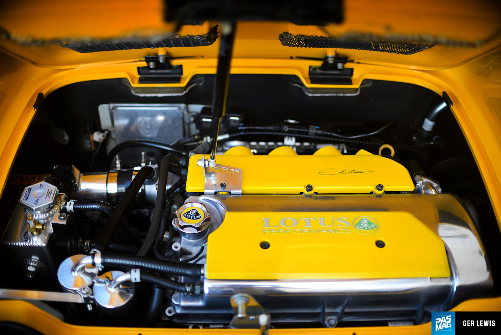 13 Clint Yesui 2005 Lotus Elise PASMAG TBGLIVE