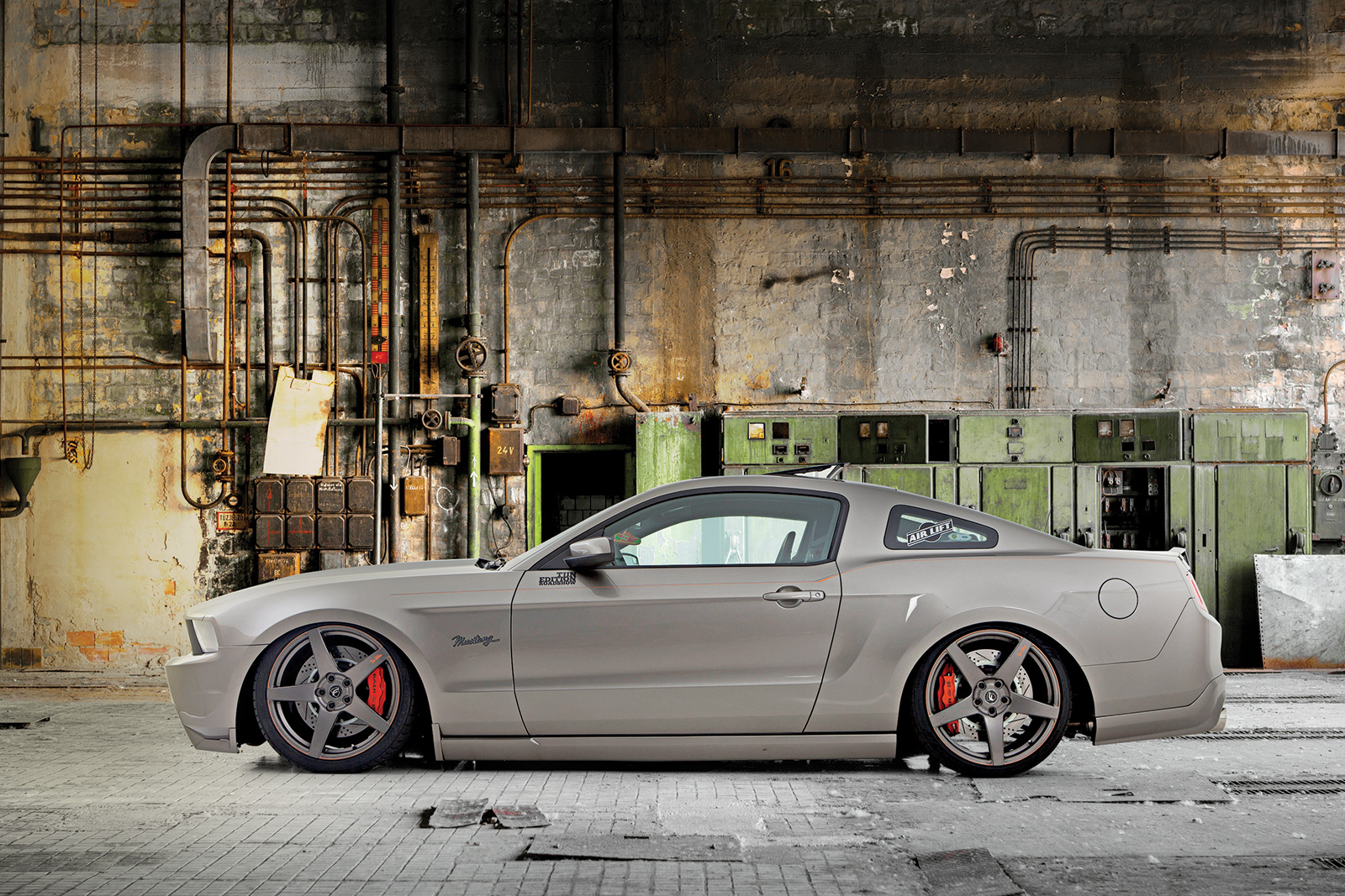 Modified Muscle: Neil Tjin's Ford Mustang GT