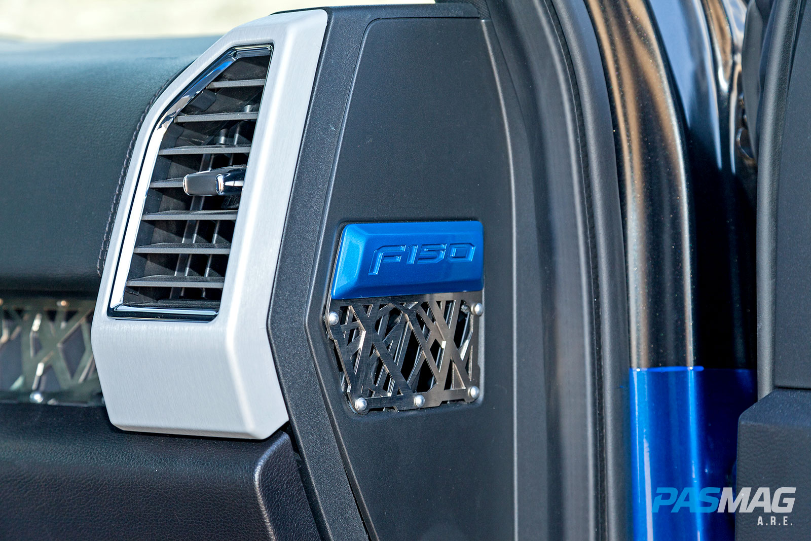 ARE 2015 Ford F150 Platinum PASMAG 11