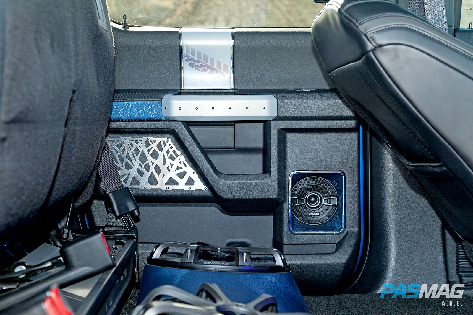 ARE 2015 Ford F150 Platinum PASMAG 13