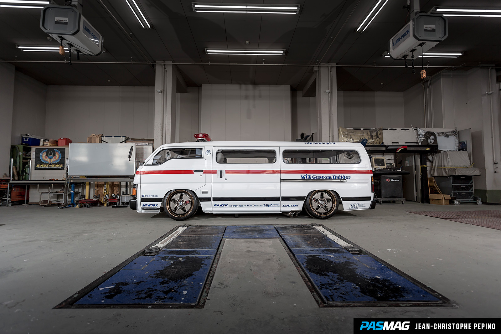 PASMAG Tuning Essentials Japan Book WIZ Customs Caravan 17