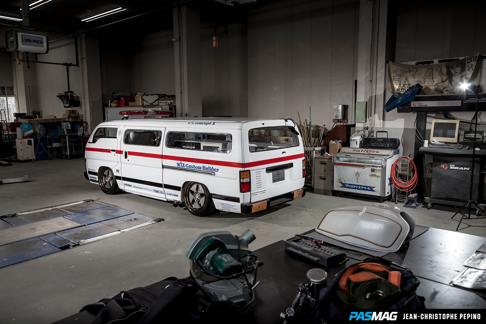PASMAG Tuning Essentials Japan Book WIZ Customs Caravan 19