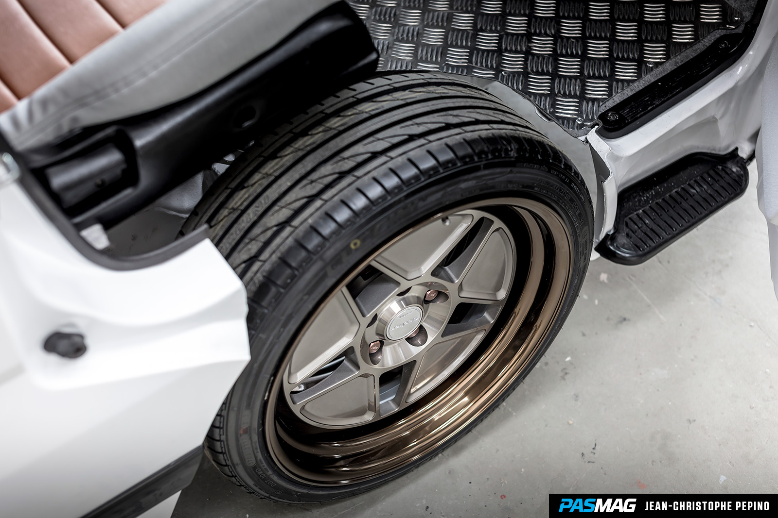 PASMAG Tuning Essentials Japan Book WIZ Customs Caravan 7