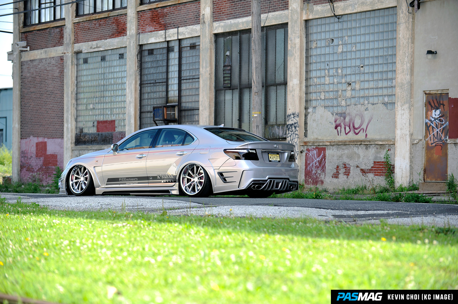 Mark Yuen 2007 Lexus LS460 PASMAG 2