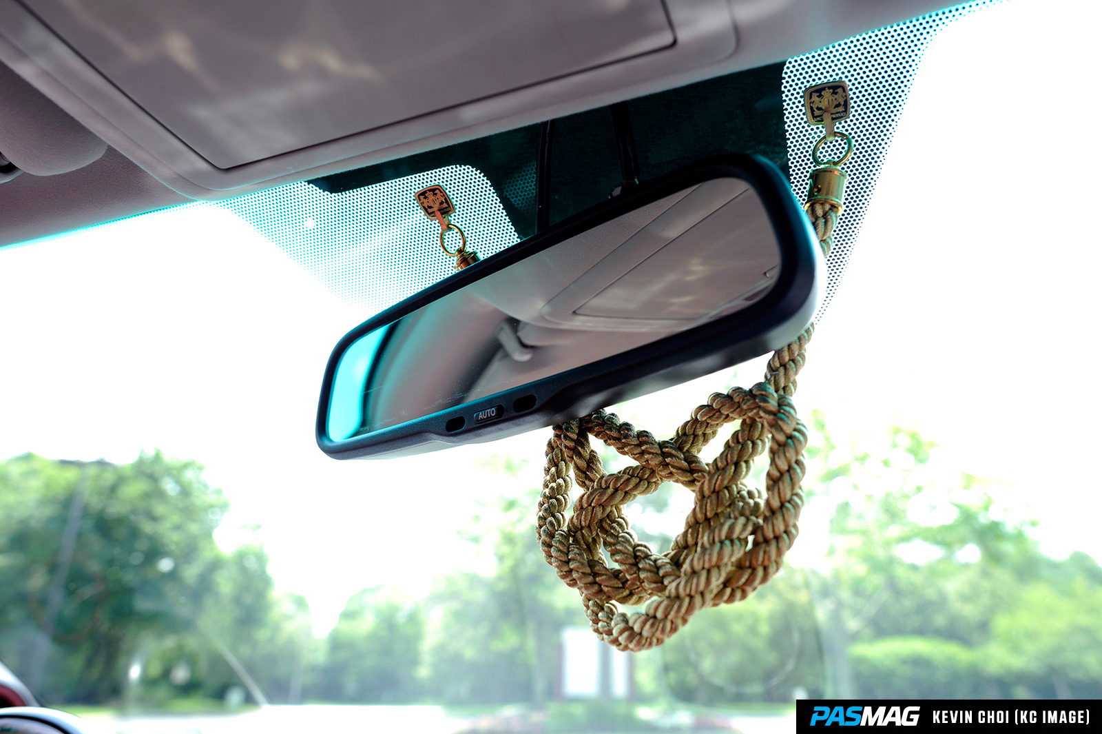 Mark Yuen 2007 Lexus LS460 PASMAG 21