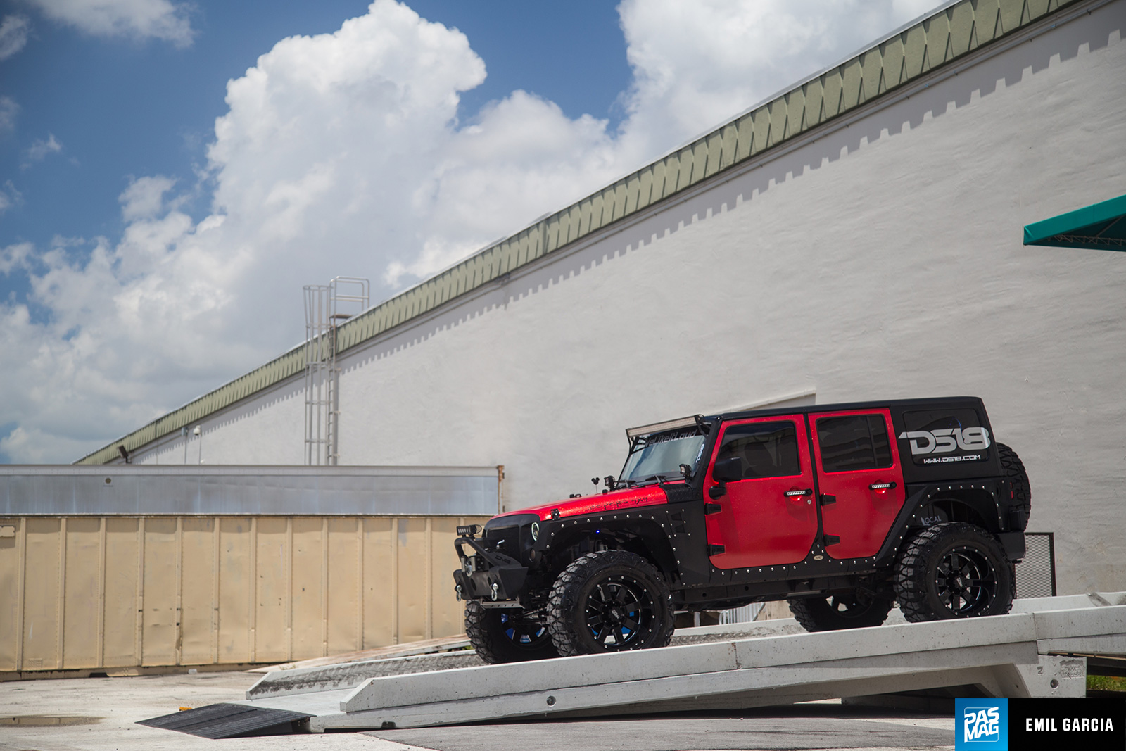 08 DS18 2014 Jeep Wrangler JK Nightcrawler pasmag