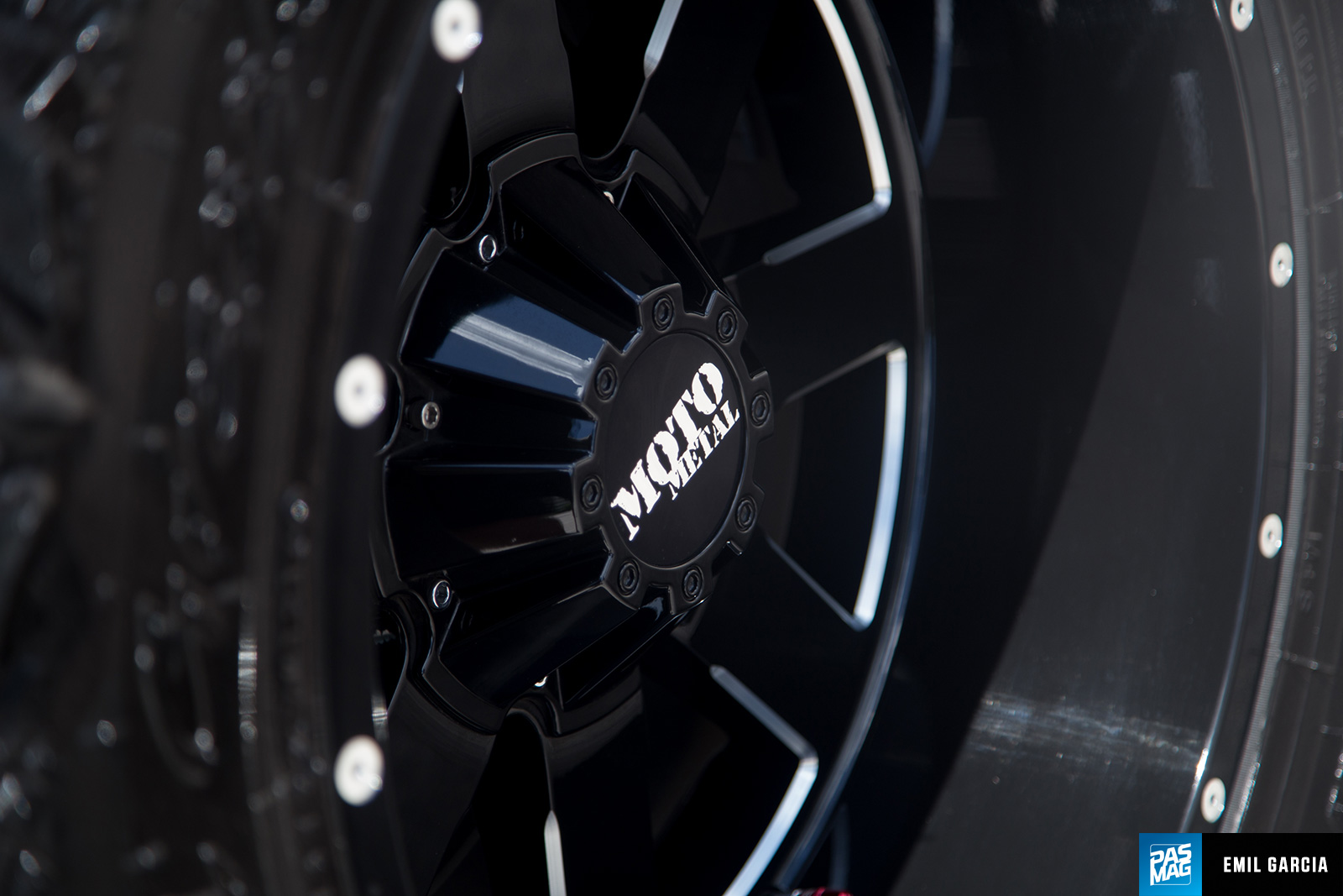 10 DS18 2014 Jeep Wrangler JK Nightcrawler pasmag