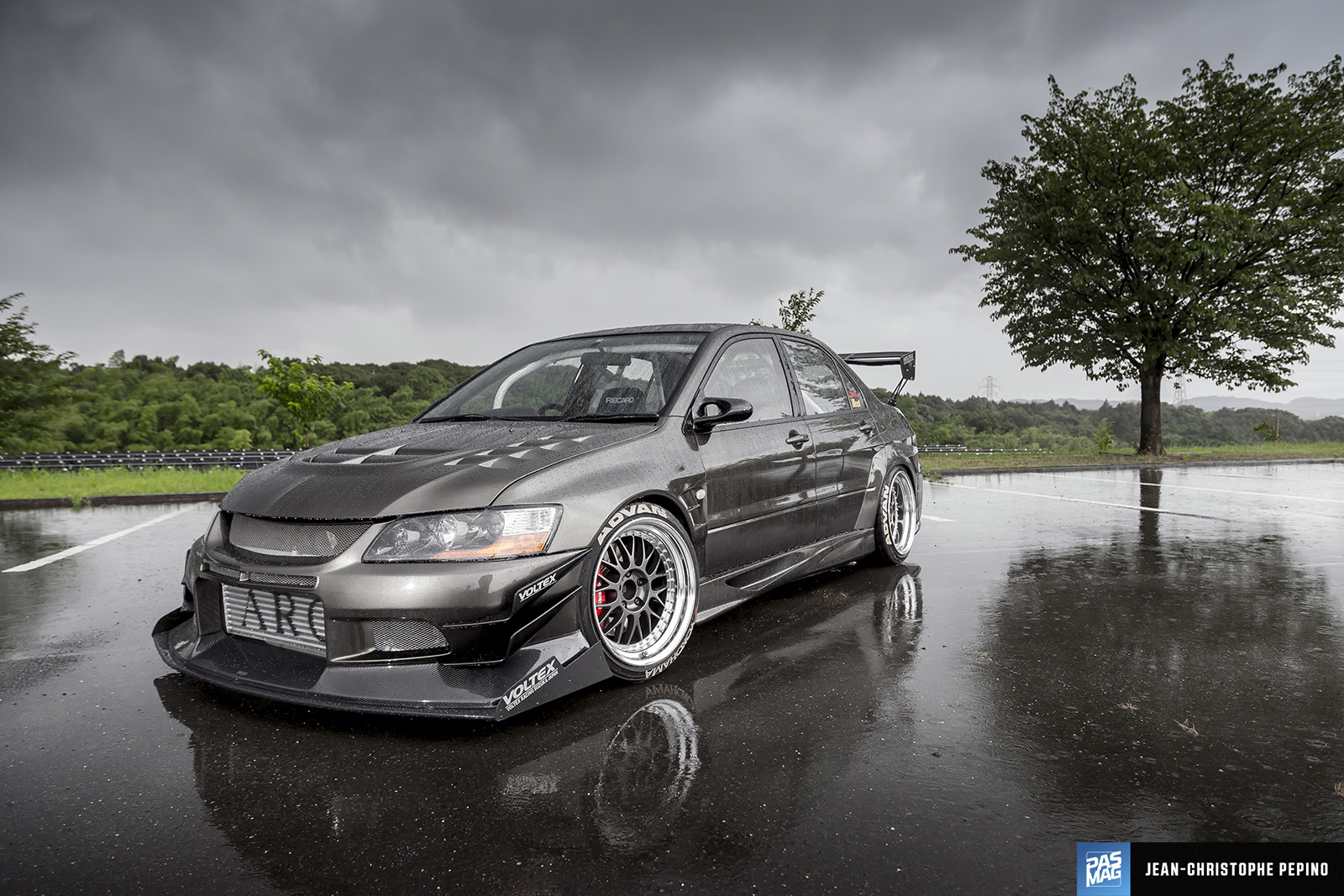Hara Tire 2001 Mitsubishi Lancer Evolution VII PASMAG 24