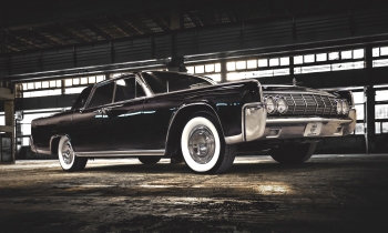 Don't be a H8R: 360 Fabrication's 1964 Lincoln Continental
