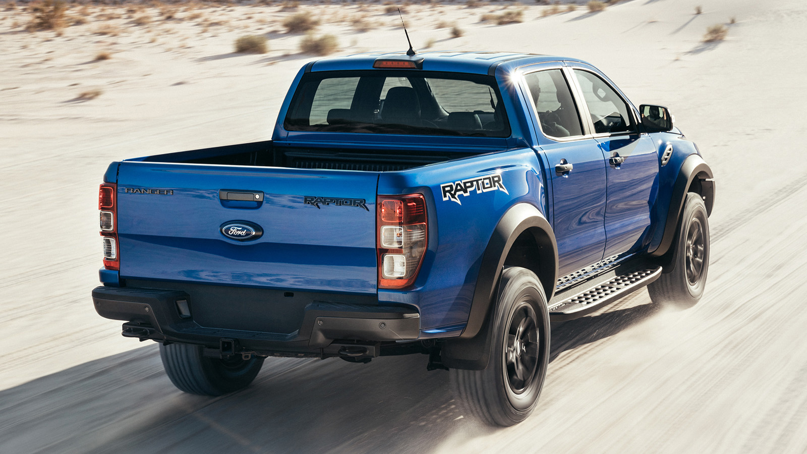 01 2018 Ford Ranger Raptor PASMAG