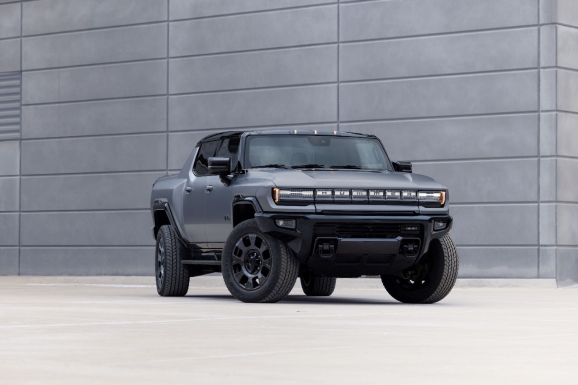Carbon Fiber GMC Hummer EV is faster than a Corvette
