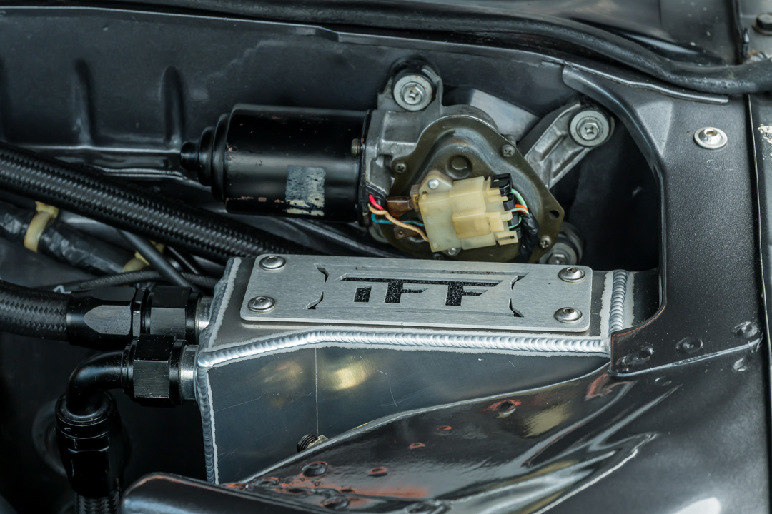 Cee Vann’s gray 1990 Nissan Skyline GT-R with high-horsepower RB30 setup, drag-focused details, and race-ready exterior and interior upgrades.