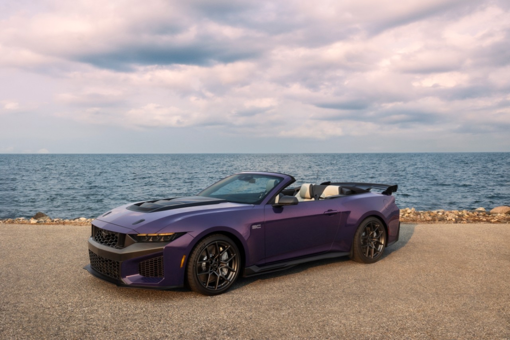 2027 Ford Mustang Dark Horse SC Convertible