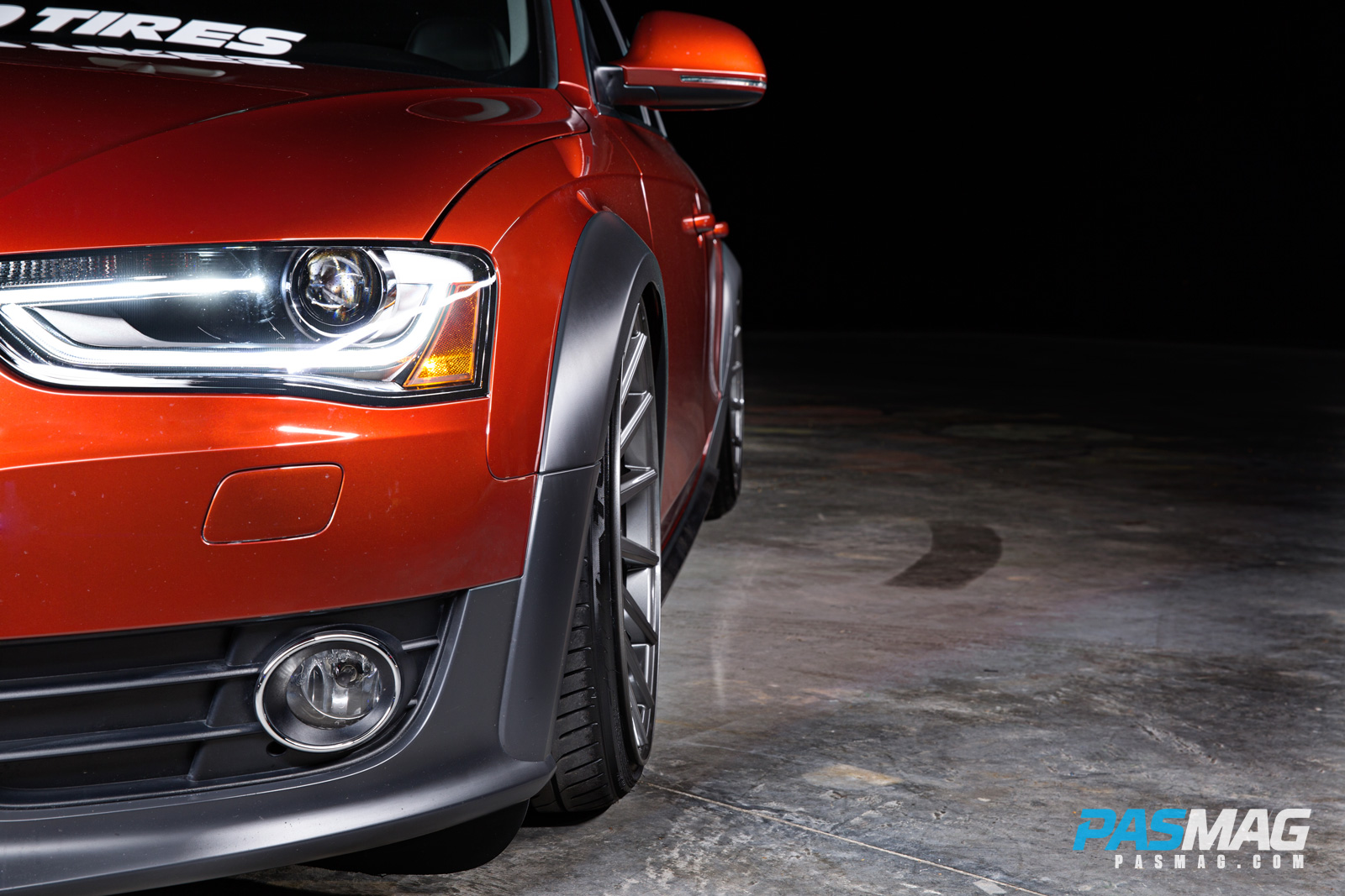PASMAG Vossen Audi Allroad Trunk Hardwood Front Driver Closeup