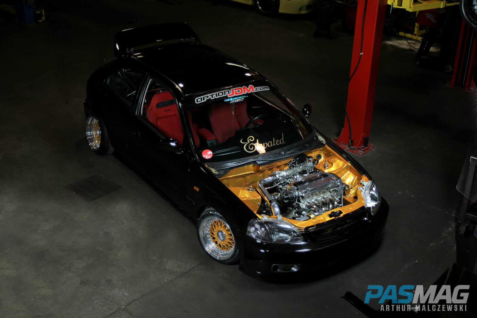 Elevated: Brian Requena's 1996 Honda Civic Hatchback