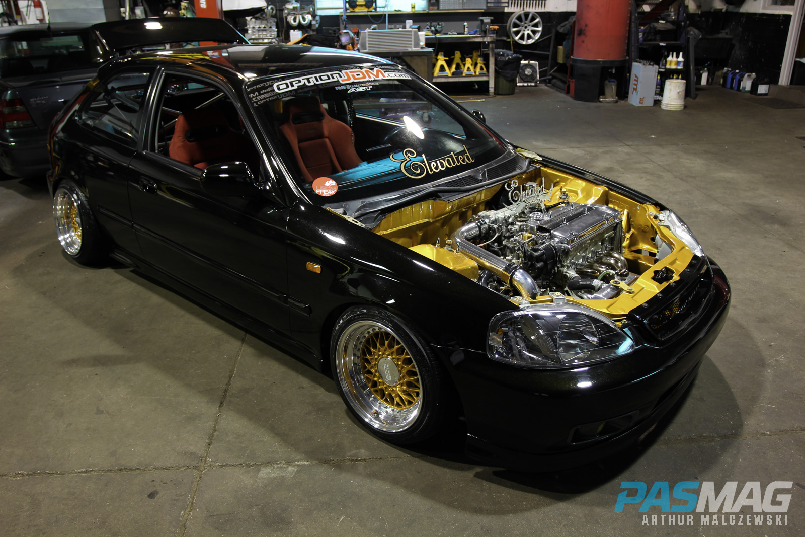 Elevated: Brian Requena's 1996 Honda Civic Hatchback