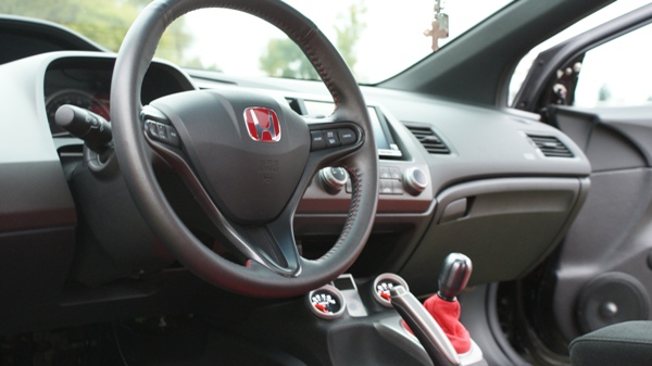 2006_Honda_Civic_Si_Coupe_Inside2
