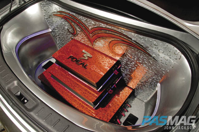 PASMAG Sherill Roberts Nissan GTR R35 Focal Audio amp rack