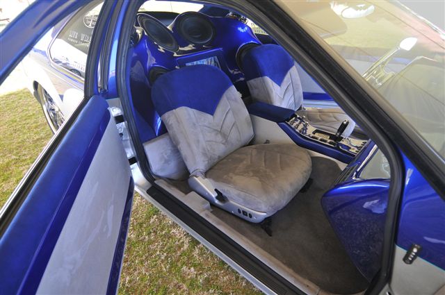 1992_Ford_Thunderbird_Carl_Lynda_Spivey_Inside